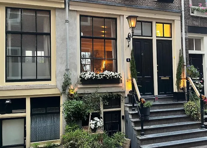 The Enlightened House Luxury Suites